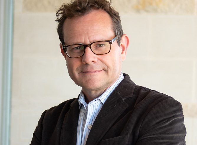 Texas A&M chemist James Batteas