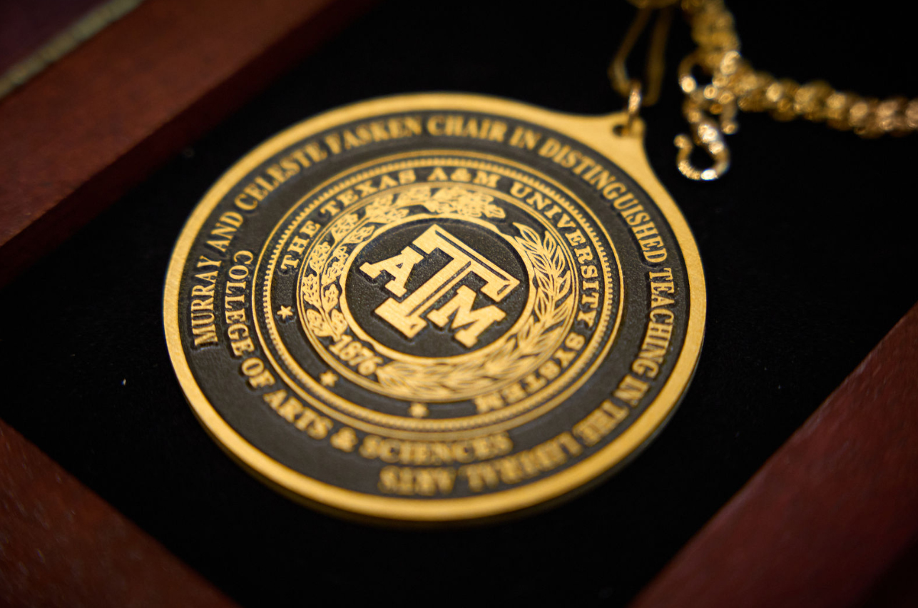 An example bronze medallion, as presented to endowed chair and professorship holders in the Texas A&M University College of Arts and Sciences